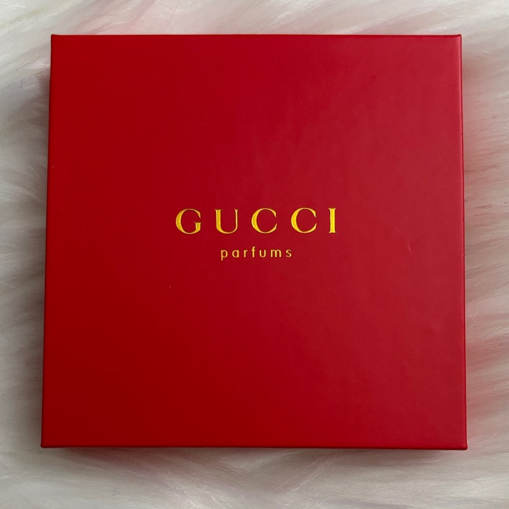Gucci Red and Gold Double Sided Mirror w/box - Picture 4 of 4